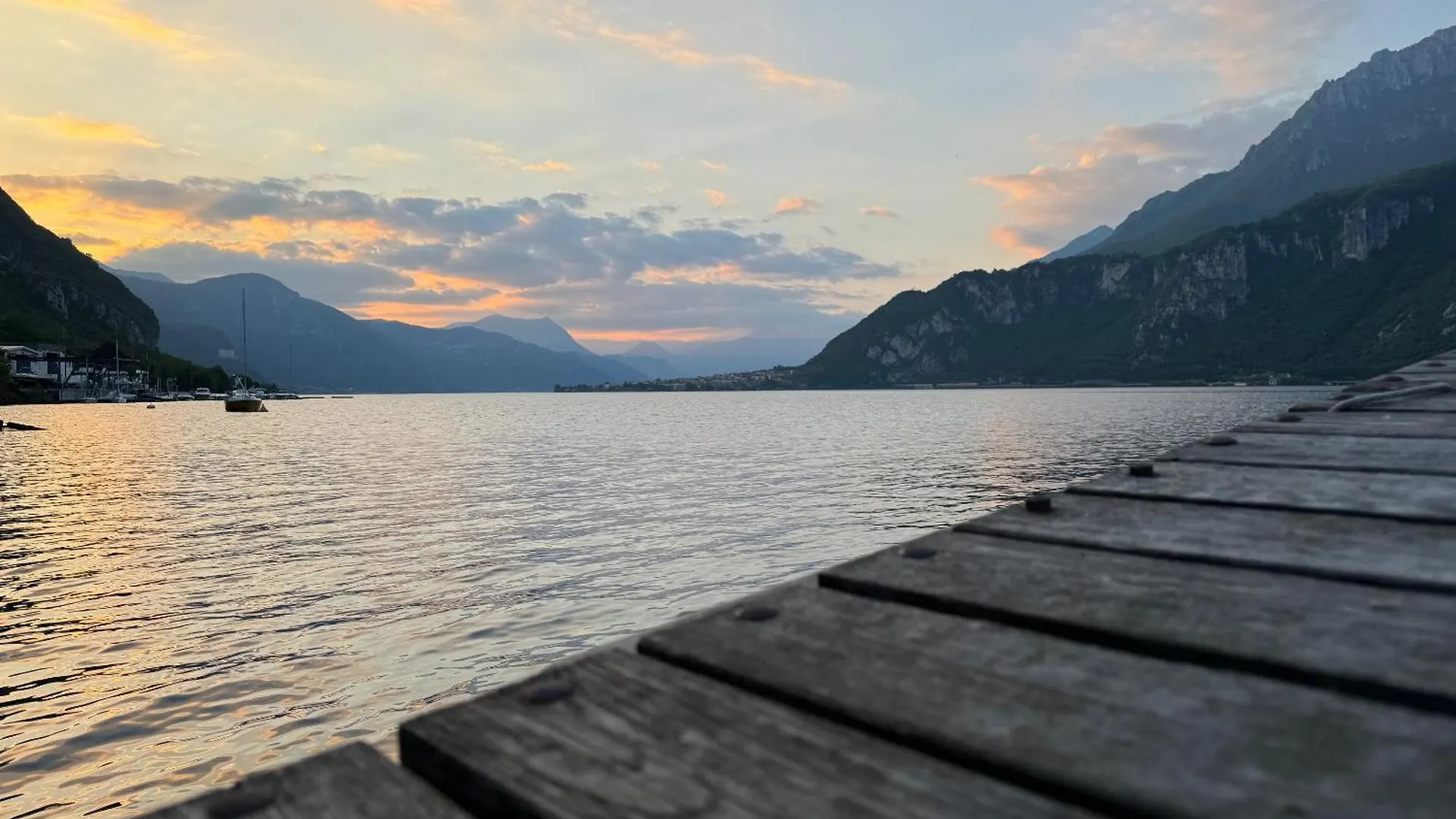 Holiday home Al Piccolo Pontile - Como Lake Mandello del Lario